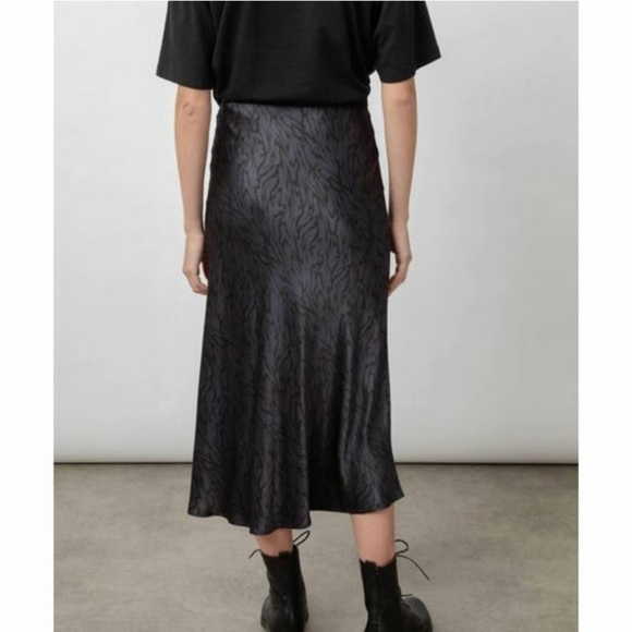 Rails Berlin Ash Marbled Tiger Print Skirt Size XXS NWT - Picture 2 of 4